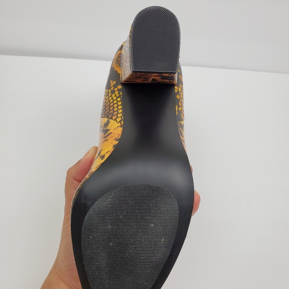 Steve Madden python boots - Picture 6 of 9